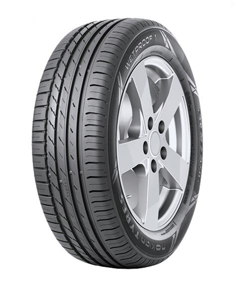 NOKIAN 215/50R17